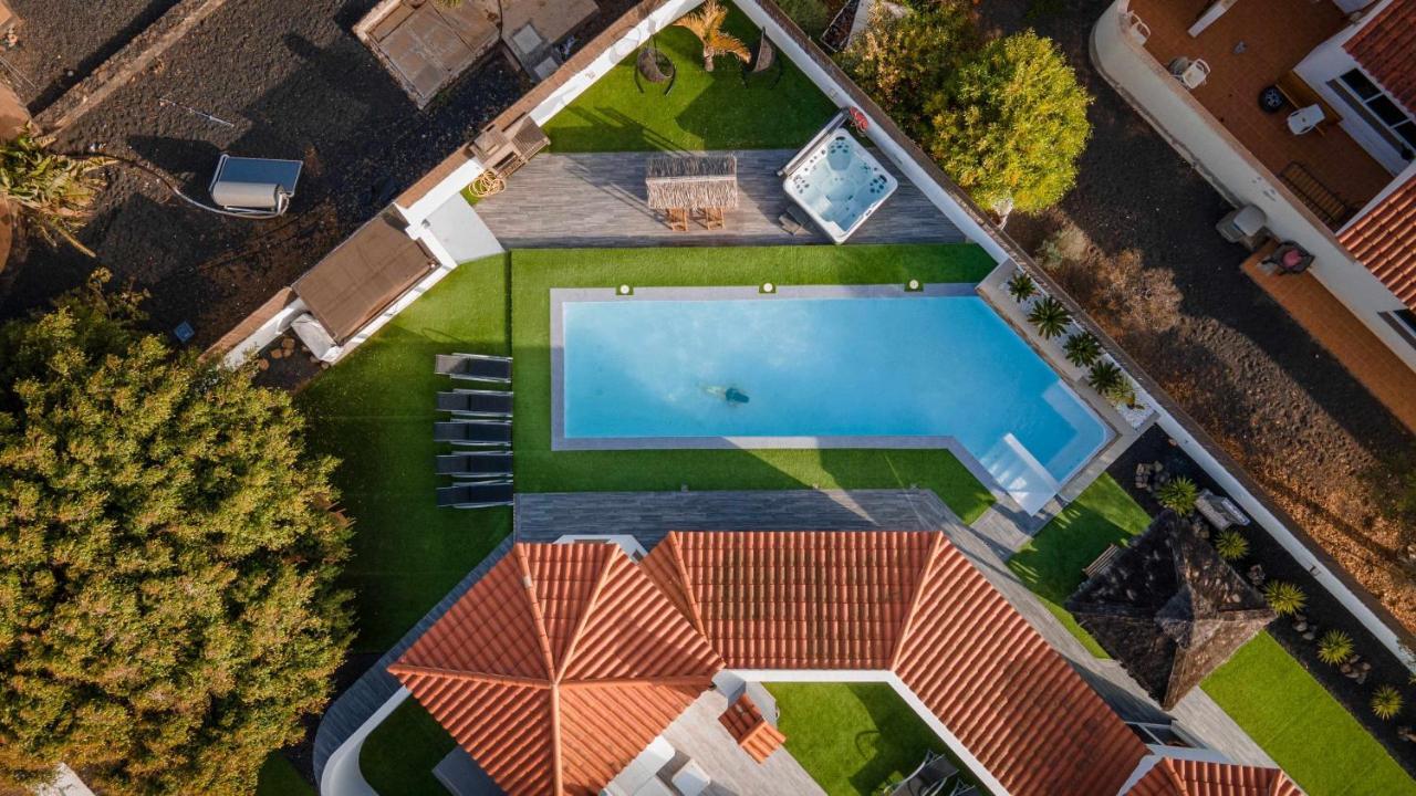 La Oliva Dreams Luxury Villa ภายนอก รูปภาพ